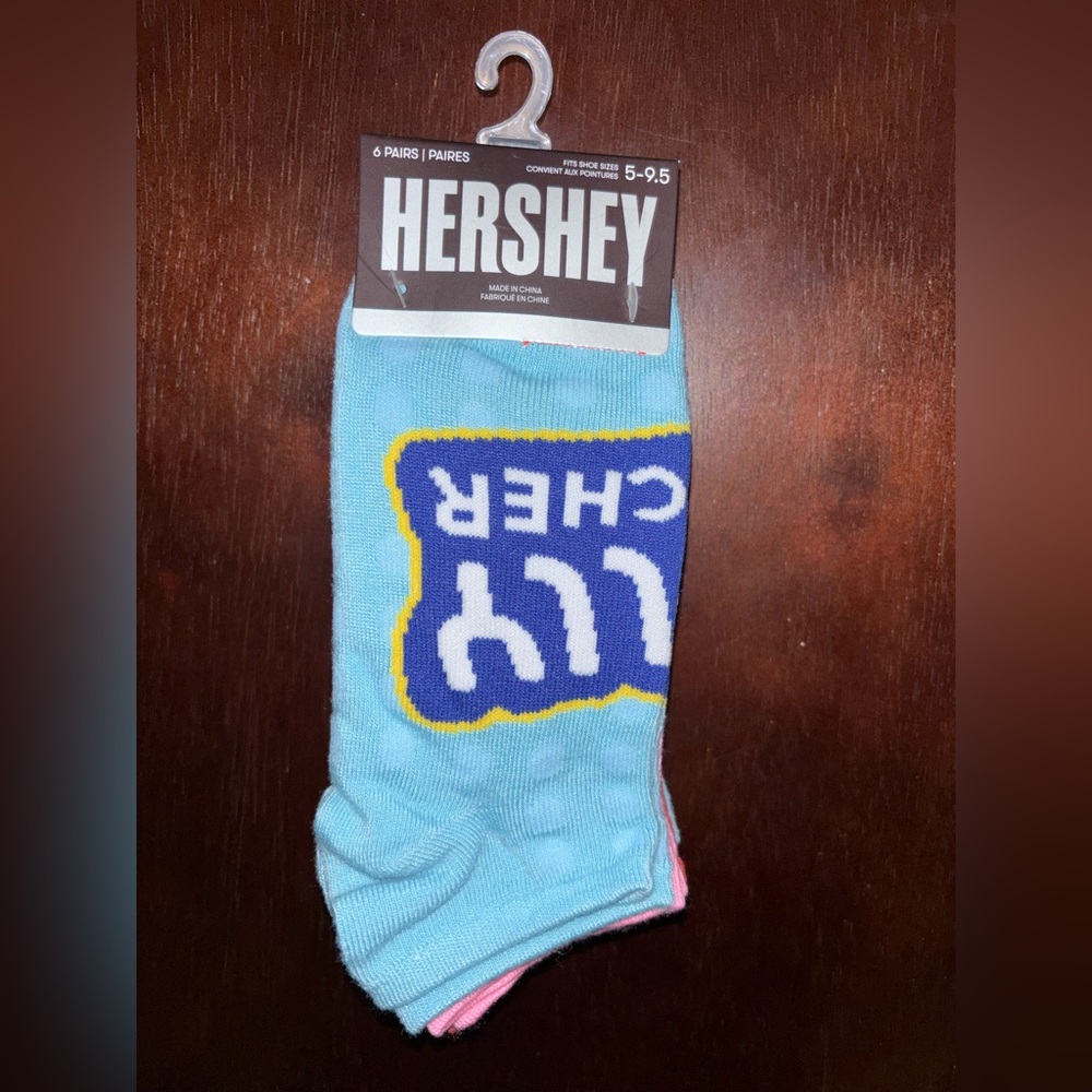 HERSHEY NOVELTY LOW CUT SOCKS NWT WOMEN’S SHOE SIZE 5-9.5